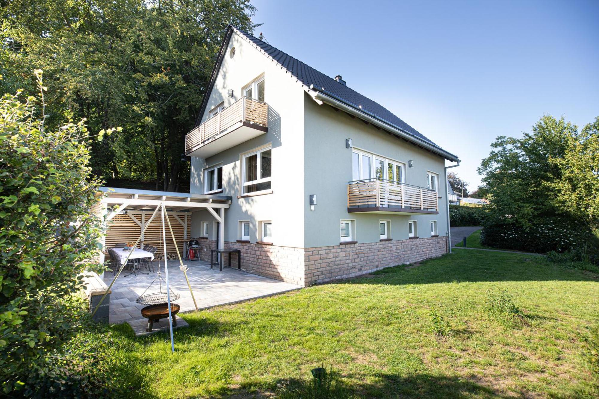 Haus Cervus Villa Hattgenstein Екстериор снимка